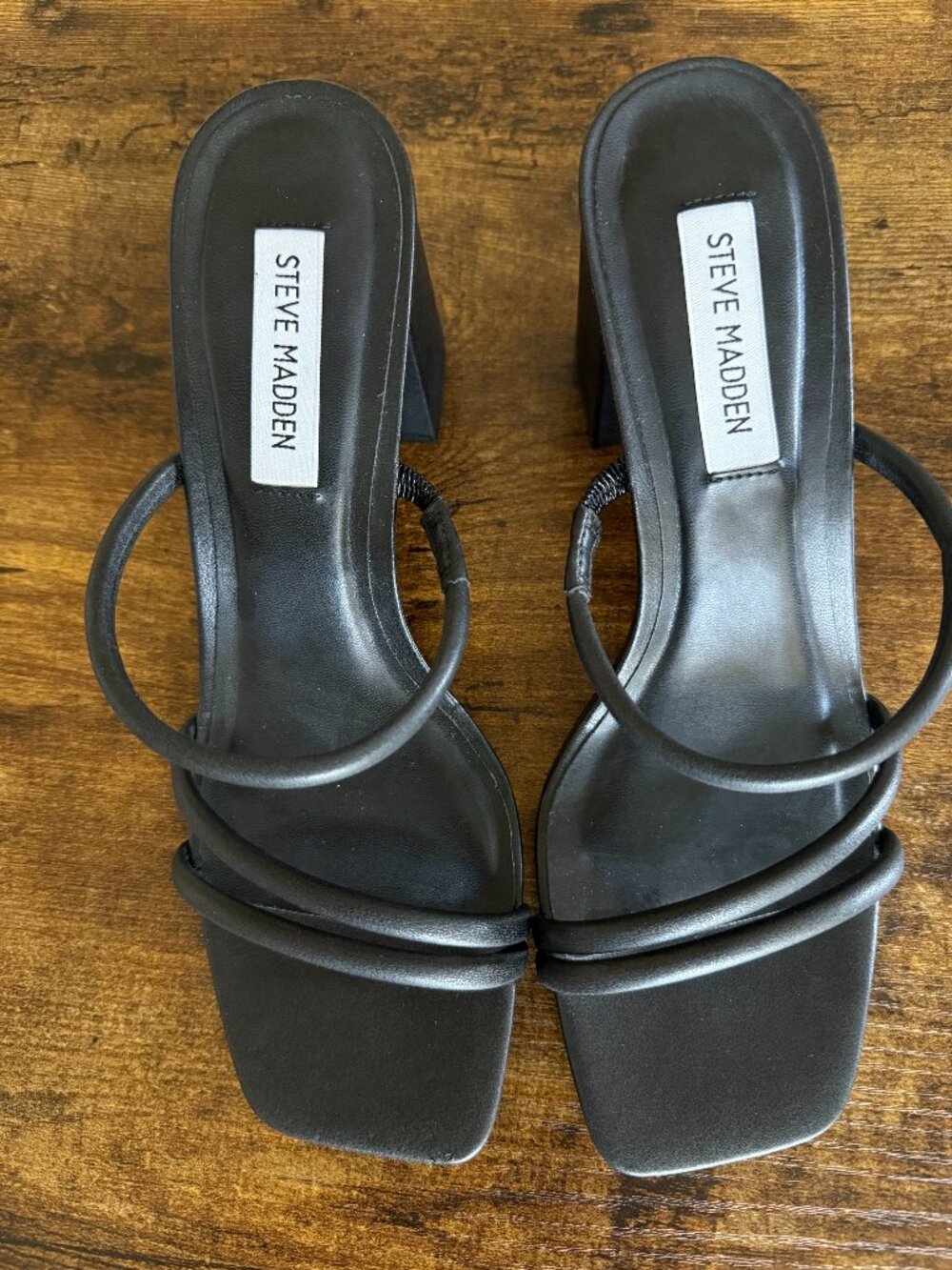 Steve Madden Black Strappy Square Toe Block Heel Sandals Women 8.5M NWOT